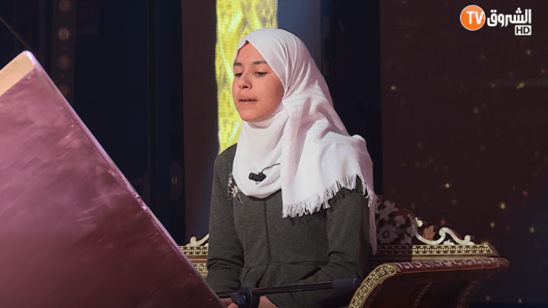 هكذا حفظت فريال القرآن وصنعت الاستثناء في “مزامير داوود”