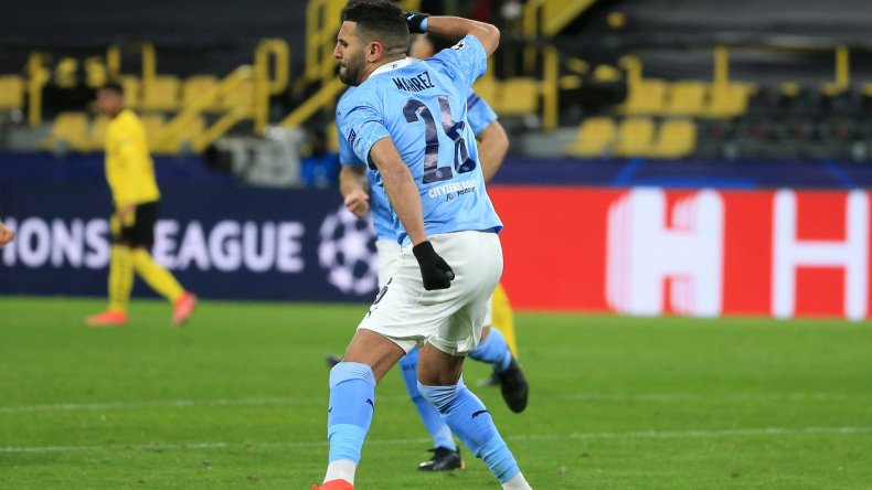 محرز يتألّق في منح “السيتي” بطاقة نصف النهائي