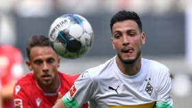 موشنغلادباخ الألماني يرفض عرض روما ويفتح باب المفاوضات لبيع بن سبعيني