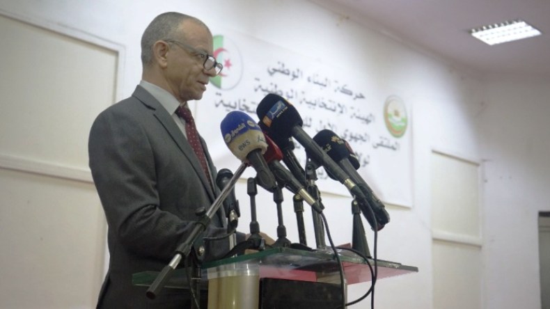 بن قرينة لوزيرة الثقافة: ترميم منزلي بن باديس وبن نبي أولى من تصنيف الراي