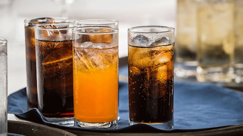 جزائريون يضاعفون استهلاك العصائر والمشروبات الغازية في رمضان