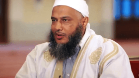 هل إبليس يعتبر أبو الجن؟.. العلامة الحسن الددو يجيب (فيديو)