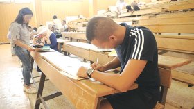 مشروع عصرنة الجامعة.. هل هو بداية التخلي عن النظام الأنجلوساكسوني؟