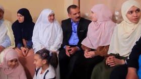 أسرة بالمغيّر تحفّظ خمسة من أبنائها القرآن الكريم