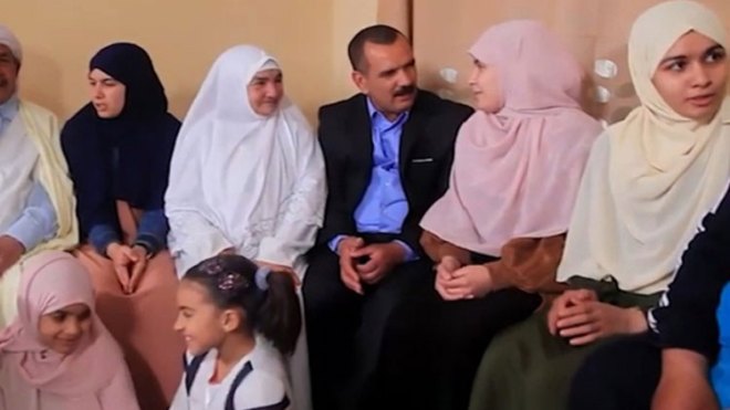 أسرة بالمغيّر تحفّظ خمسة من أبنائها القرآن الكريم