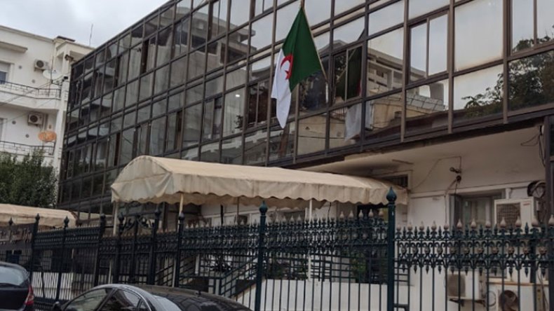 100 فتوى حول كورونا والتراويح والأسواق في 24 ساعة!