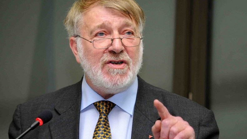 بيار غالان: المغرب يقوم بتزييف الحقائق في الصحراء الغربية المحتلة