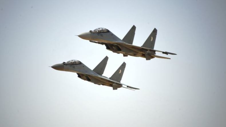 In Guezzam: Chanegriha supervise des exercices tactiques avec munition réelle