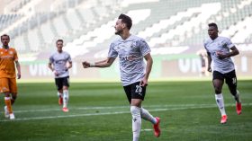 جولة الجزائريين وركلات الجزاء!