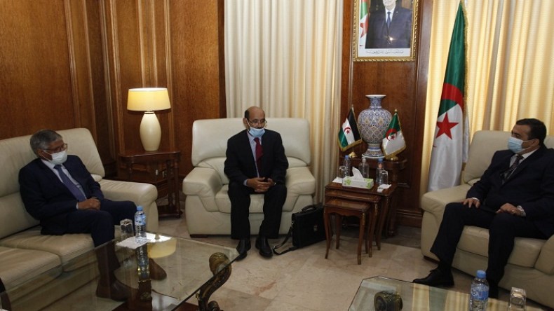 Algerian Pledge To Finalize Projects To Supply Western Sahara With Electricity