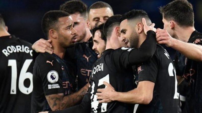 محرز: فخور بكوني جزائريا وببلدي وهذا ثاني أسعد يوم في حياتي