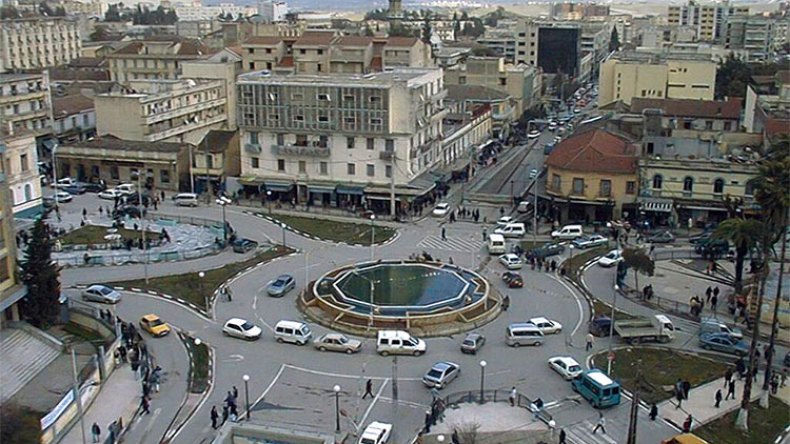 تشميع ثانوية الخنساء بتيزي وزو