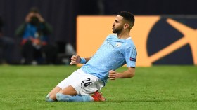 محرز أوّل جزائري يُسجّل في نصف النهائي