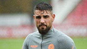 ديلور لِعنصريي فرنسا: رجاءً.. ابحثوا عن رواية أخرى للمجرمين