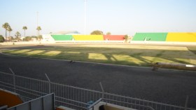 هذا هو ملعب مباراة “الخيول” و”محاربي الصحراء”