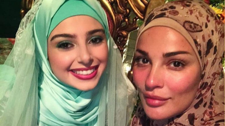 صورة نادين نسيب نجيم وماريتا الحلاني بالحجاب تجتاح مواقع التواصل