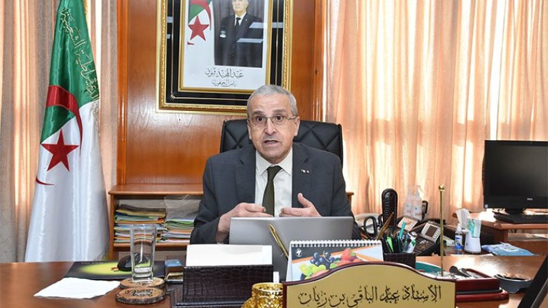 قضية توظيف حاملي الدكتوراه.. بن زيان يكشف عن جديد الملف