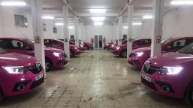 أصداء جيدة عن خدمة الطاكسي الوردي.. وهذا رأي بعض الرجال!