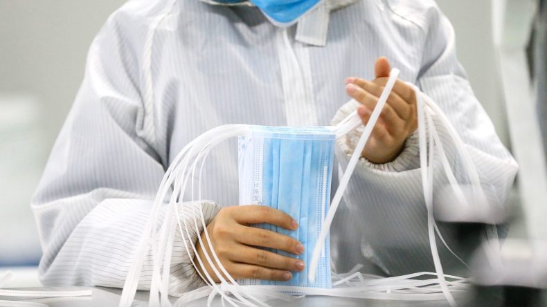 حقيقة انتاج الكمامات للديدان.. علماء يردون