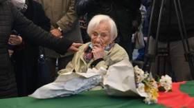 تشييع جنازة المجاهدة آني ستاينر الخميس بمقبرة العالية