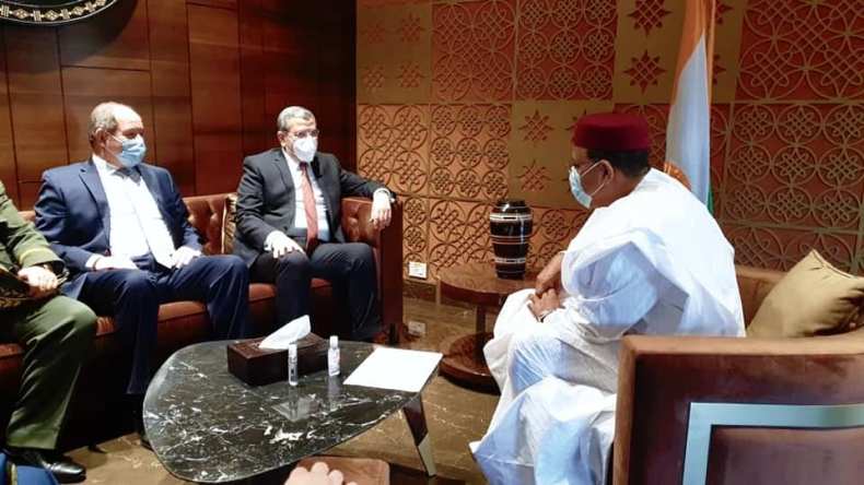 جراد ينقل هذه الرسالة من الرئيس تبون لنظيره النيجيري