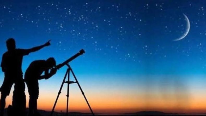 تحديد بدايات الأشهر القمرية بين الرؤية العينية والحسابات الفلكية  