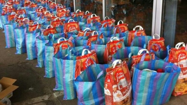 أستاذ رياضيات وطلبته يطلقون مبادرة فريدة قبل شهر رمضان..!