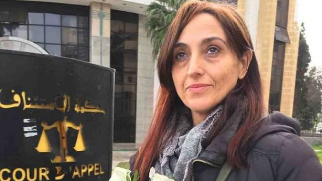 ناشطة إسبانية تطلق نداء استغاثة بعد احتجاز ابنتها في المغرب