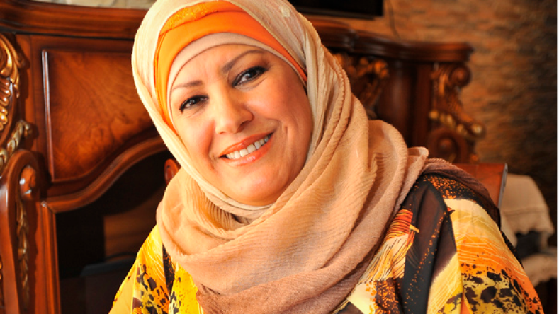 نوال زعتر: خريجو الإعلام أولى بالتنشيط من الفنانين ونجوم “السوشيال ميديا”