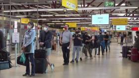 أوروبا تحضر لفتح حدودها لمن تلقوا لقاحات كورونا