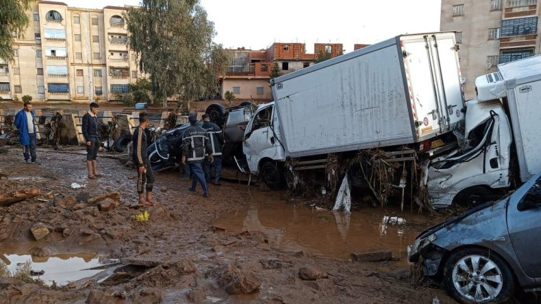 التقلبات الجوية: مصالح الحماية تواصل البحث عن المفقودين