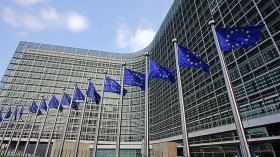 La Commission européenne veut autoriser l’entrée des voyageurs hors UE