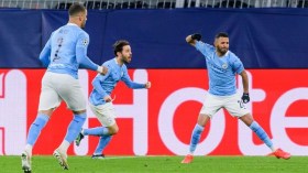 جدل في إنجلترا حول اللّقب العالمي لـ “محرز”