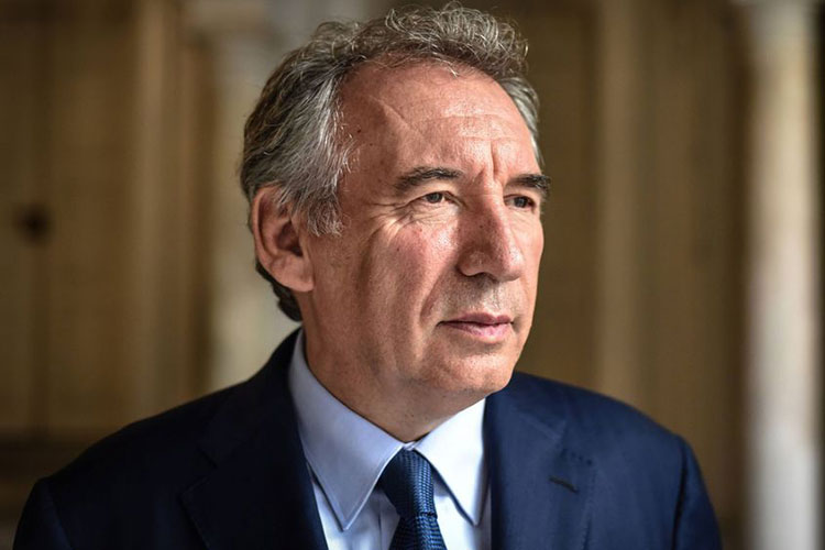 Un ancien ministre français encourage l’immigration en France