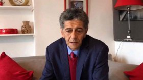 Le comédien Salah Ougrout transféré en France pour être soigné