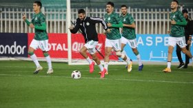 مقابلتان ودّيتان لـ “الخضر” داخل وخارج الوطن