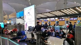 الشائعات تًخيِّم على قرار فتح الحدود.. والجالية تتخوف من “البزنسة” بالتذاكر