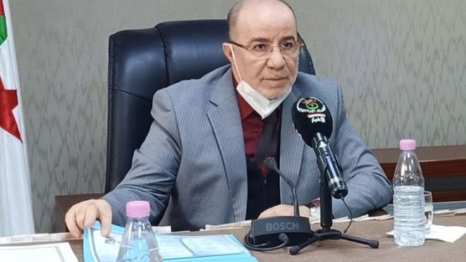 بلمهدي: الأوقاف لا تنحصر في المساجد والمقابر والمدارس القرآنية