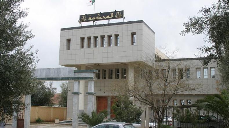 سيدي بلعباس: توقيف 22 مغربيا زوروا شهادة الجنسية الجزائرية