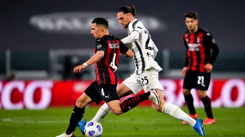 بن ناصر: “ملحمة” الميلان ضد جوفانتوس لن أنساها