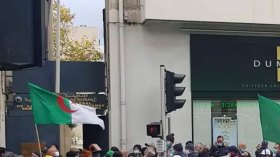 الجالية الجزائرية في فرنسا تحتج السبت