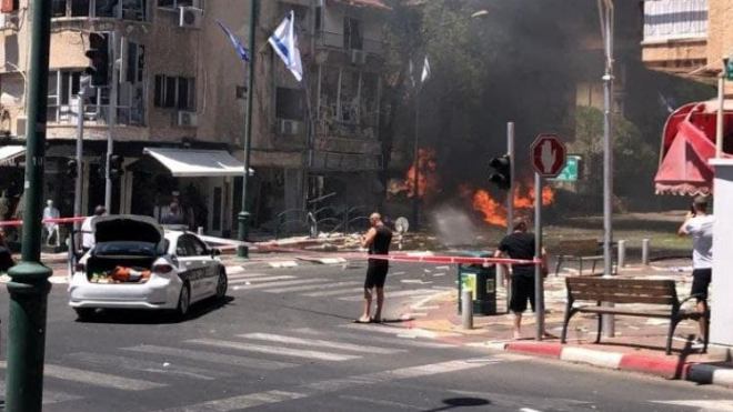 كتائب القسام: عشرات الصواريخ تضرب تل ابيب ردا على مجزرة مخيم الشاطئ 