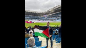 شاب “جيجلي” وراء حمل محرز علم فلسطين