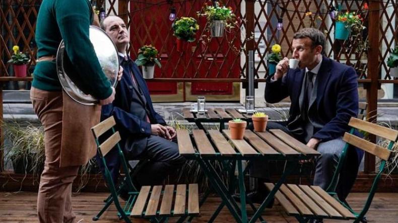 جلسة ماكرون ورئيس حكومته في مقهى تثير جدلا في فرنسا