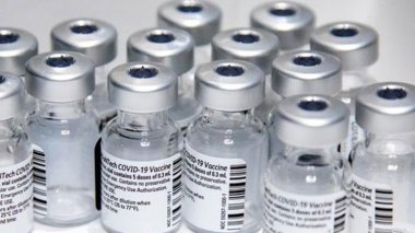 Une Italienne reçoit par erreur six doses du vaccin Pfizer