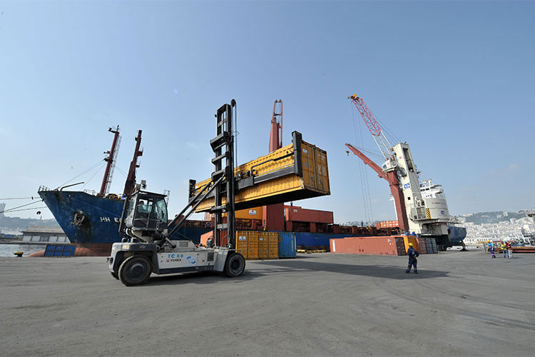 Owners Of Containers Are Mortgaging “Sustenance” Of The Algerians!