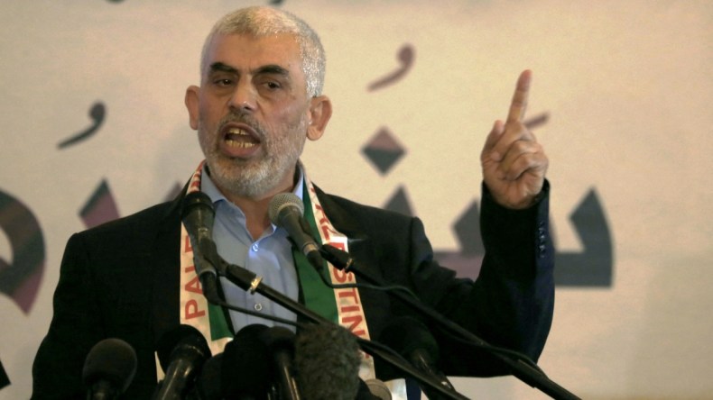 فرنسا تعلن عن تجميدها أصول يحيى السنوار