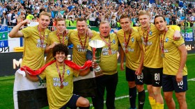 زفان يحتفل بِالعودة إلى حظيرة النخبة الروسية