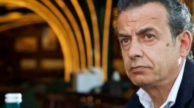 كان طموحي أن أصبح مثل عمر الشريف الذي كنت أعتبره نموذجي كممثل