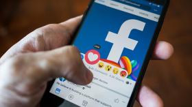 غرف الدردشة بفايسبوك تتحول إلى كمين لاختبار وفاء الرجال